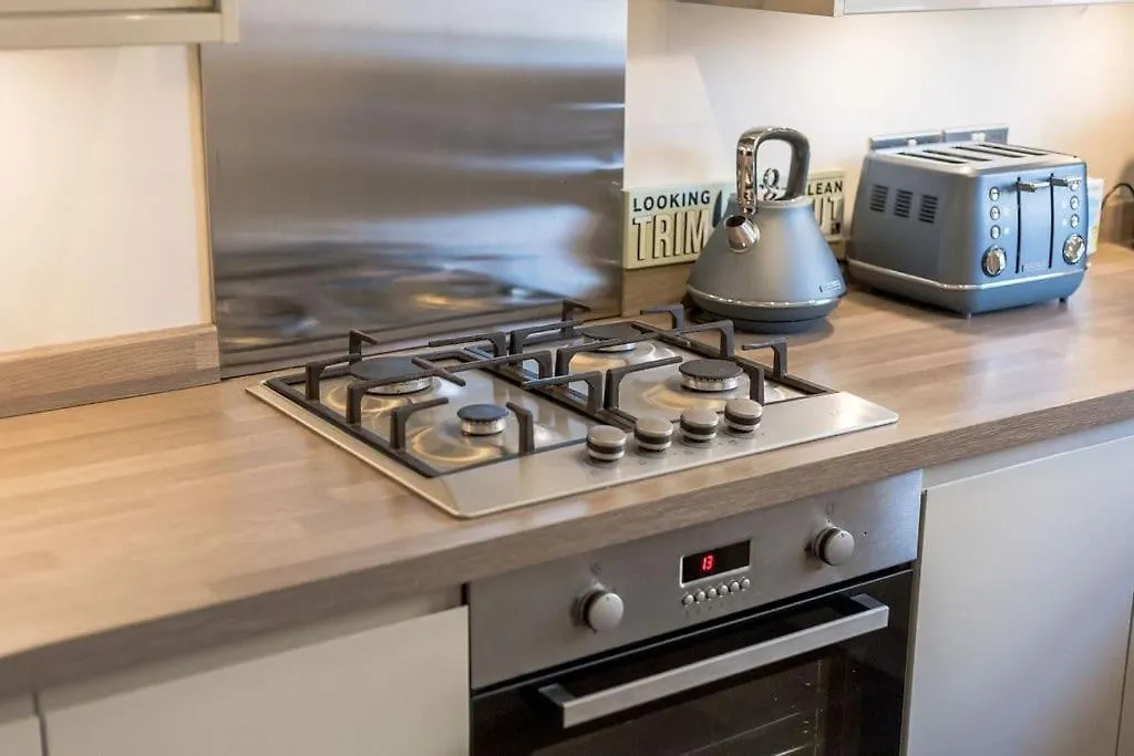 Bournemouth Sea Views, 2 Bed, Lift, Close To Shops United Kingdom