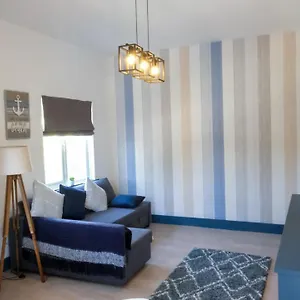  Apartment Intimate Entire Flat 9-min Walk To Boscombe